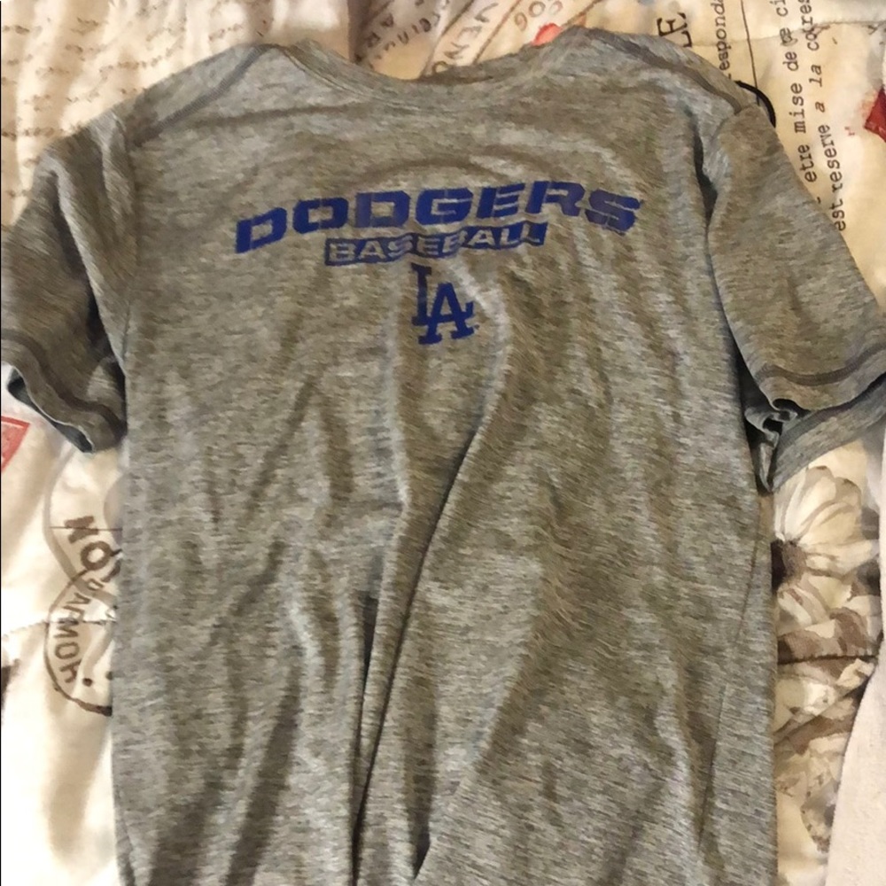 MLB shirt